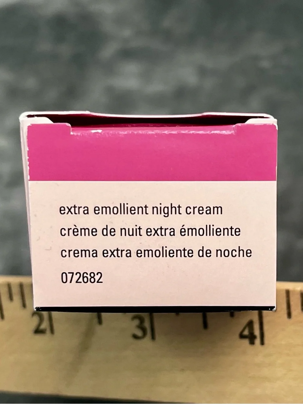 Mary Kay Extra Emollient Night Cream - 2.1 oz / 60g -Batch FA10